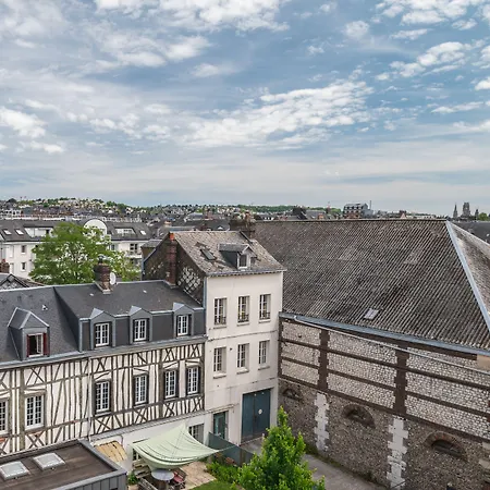 B&B HOTEL Rouen Centre Rive Droite-2